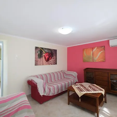 Anemoessa Mesonet Holiday home Romanon